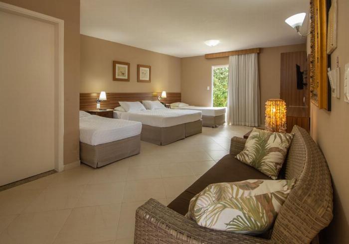 Apartamento Quádruplo com Varanda Vista Mar (1o andar)
