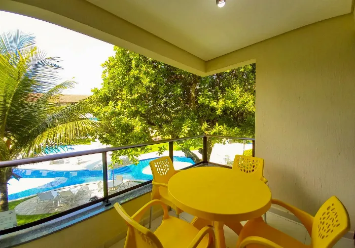 Flat CT15 - Com Vista Piscina